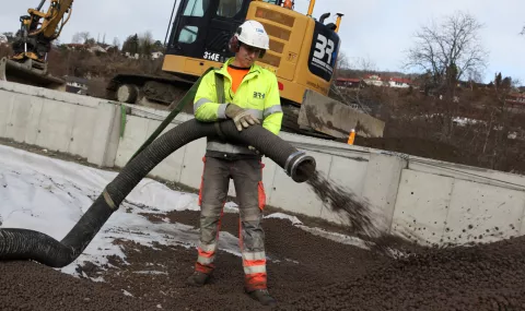 1000 kubikk med Leca-kuler