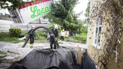Eneboligen var plaget av fuktinntrenging og skadedyr.