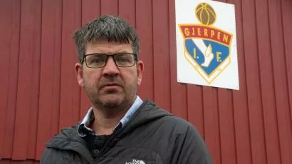 - Lars Tormodsgard leder anleggsgruppen som gir Gjerpen Idrettsforening nytt anlegg i 100-årsgave til seg selv