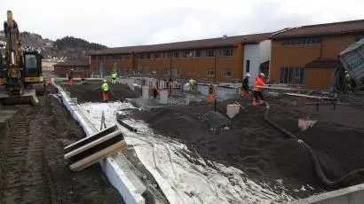 På Stjørdal i Nord-Trøndelag bygges et 1600 m2 stort tilbygg på barneskolen