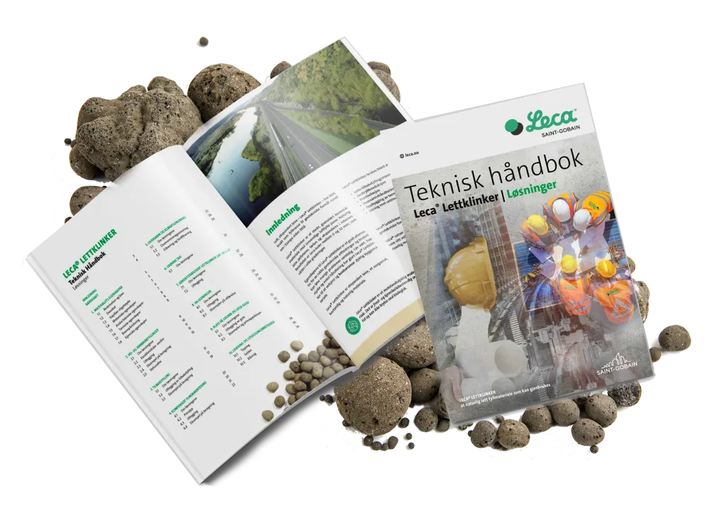 Bilde av brosjyren Teknisk håndbok for Leca Lettklinker, forsiden og et oppslag åpent fra boka